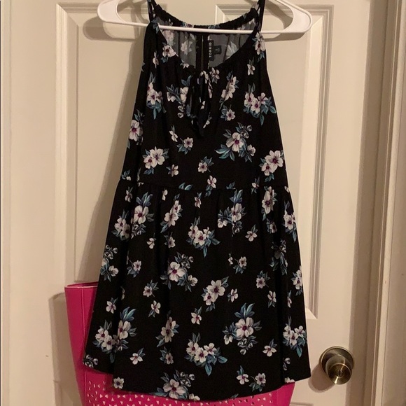 torrid Tops - Floral keyhole top